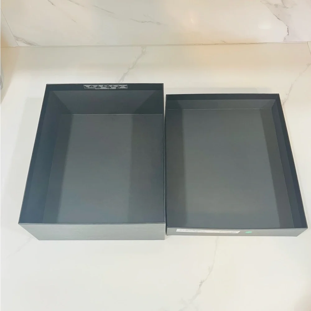 Saint Laurent Elegant Black Box